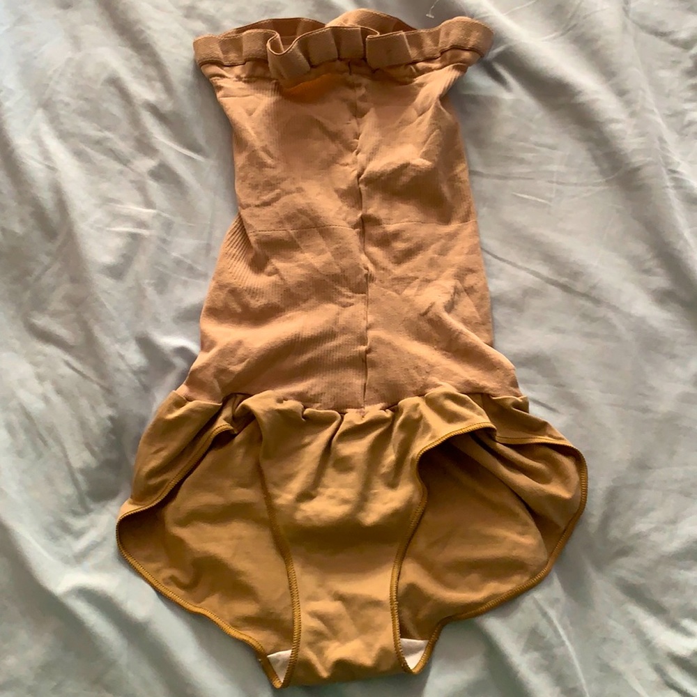Size 4 Assets Red Hot Label by Spanx High Waisted Shaper